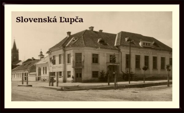 Slovenská Ľupča - Catholic House - Resin fridge magnet