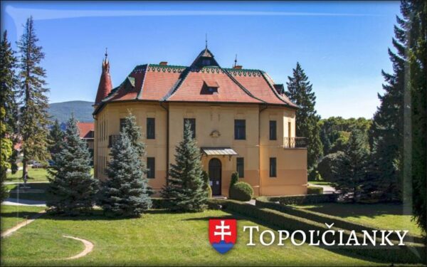 Hunting lodge Topoľčianky - Resin fridge magnet